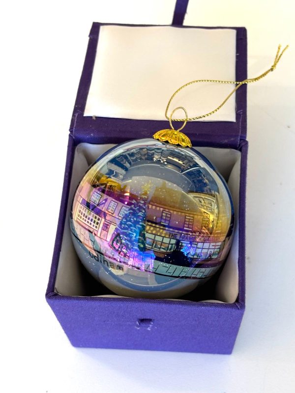Odiham Christmas Bauble - Image 2